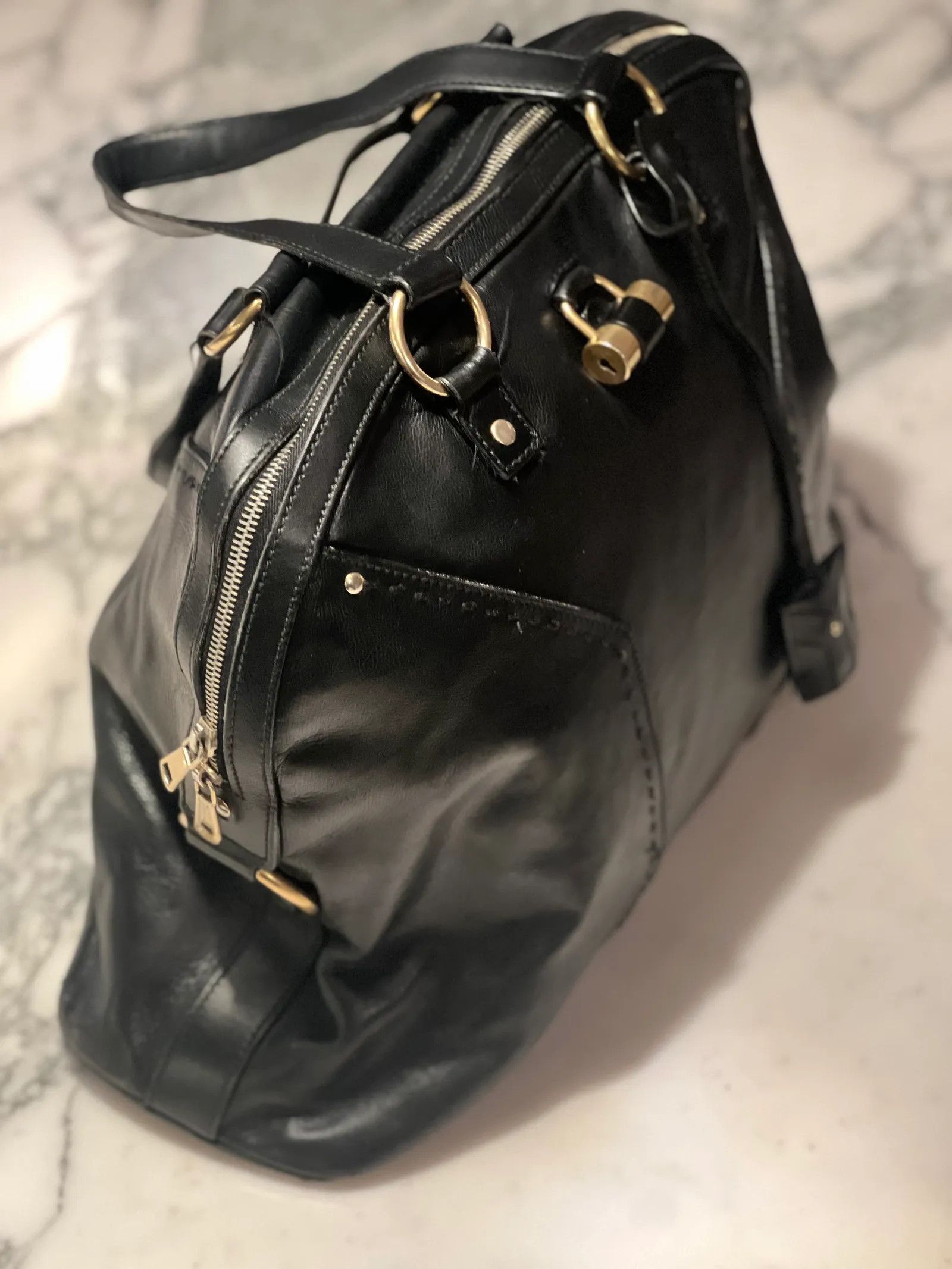 Yves Saint Laurent Yves Saint Laurent Muse Bucket Bag Size ONE SIZE - 4 Thumbnail