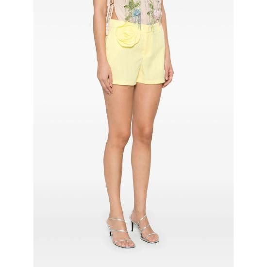 Blumarine BLUMARINE Women Shorts & Burmudas 2P180A N0220 YELLOW Size 28" / US 6 / IT 42 - 5 Thumbnail