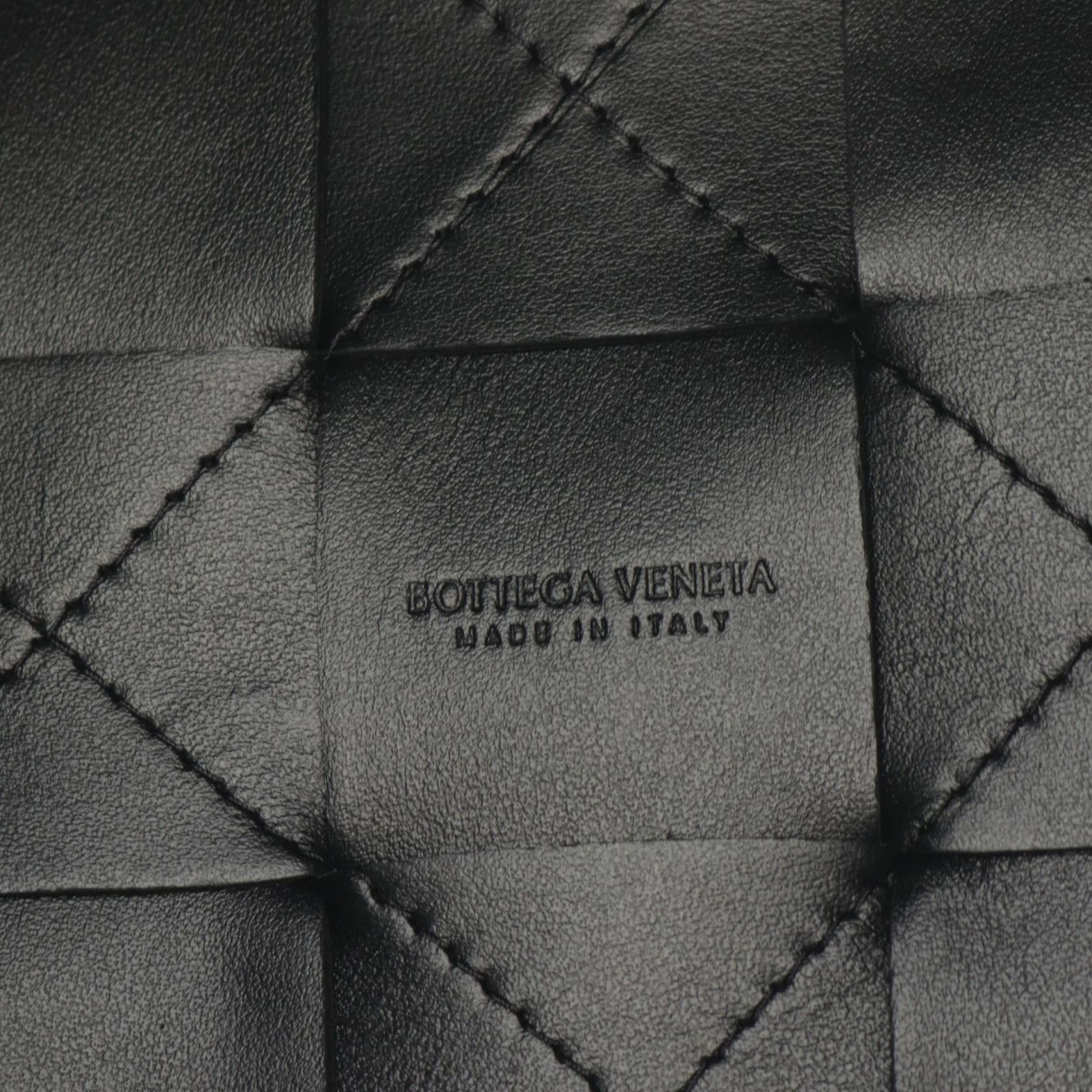 Bottega Veneta Bottega Veneta Small Cassette Bucket Shoulder Bag Leather Black Size ONE SIZE - 4 Thumbnail