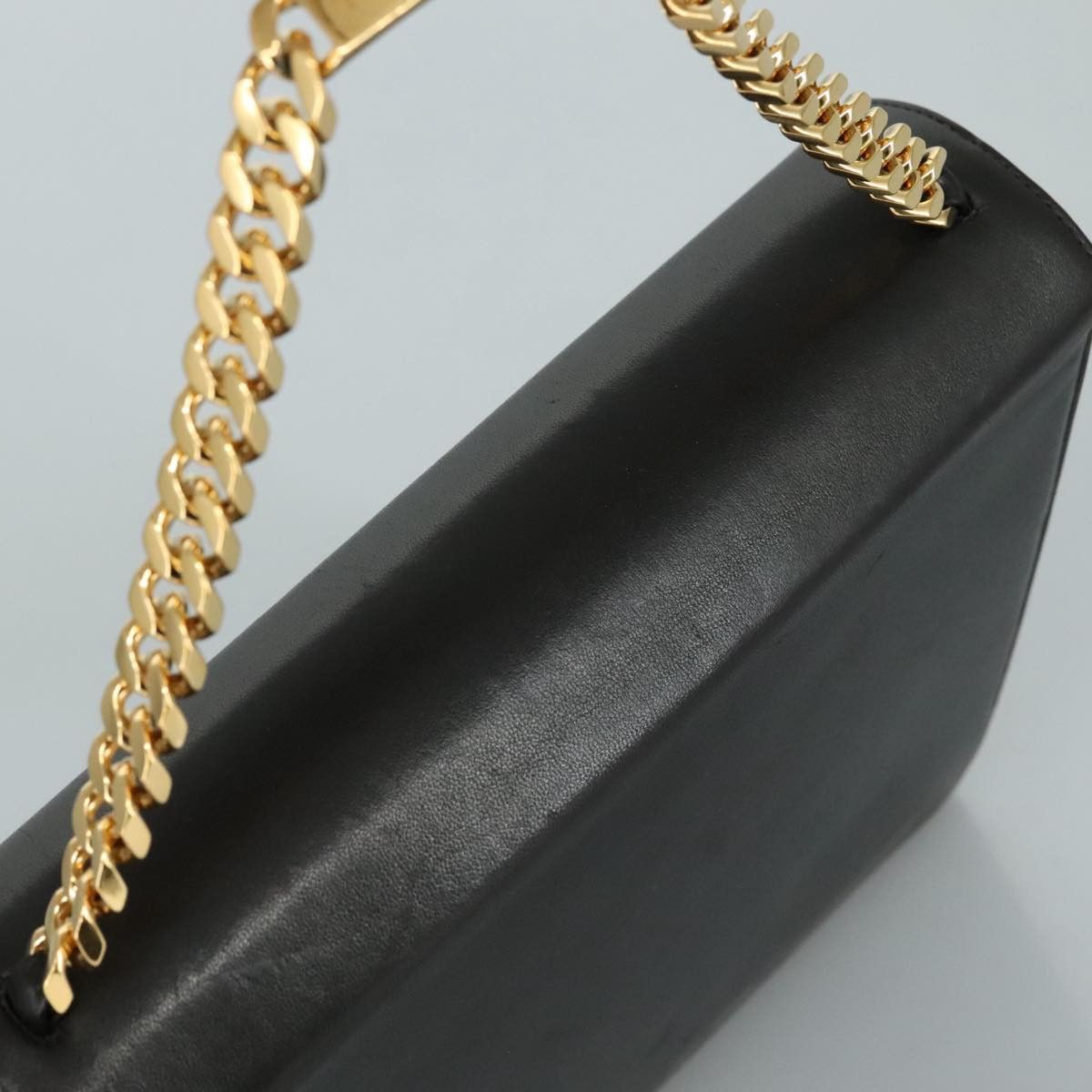 Chanel Cc Black Leather Handbag (Pre-Owned) Size ONE SIZE - 17 Thumbnail