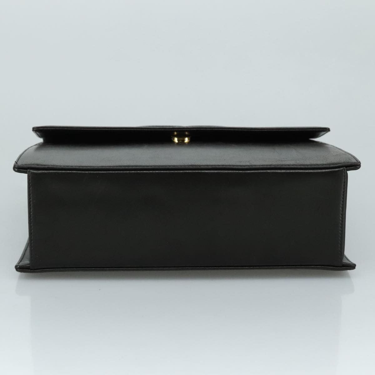 Chanel Cc Black Leather Handbag (Pre-Owned) Size ONE SIZE - 18 Thumbnail