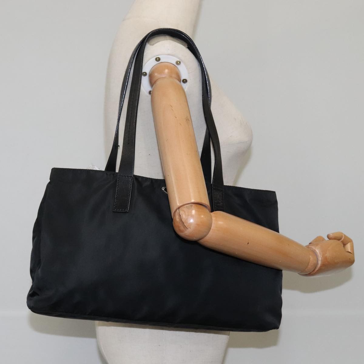 Prada Tessuto Black Synthetic Shoulder Bag (Pre-Owned) Size ONE SIZE - 15 Thumbnail