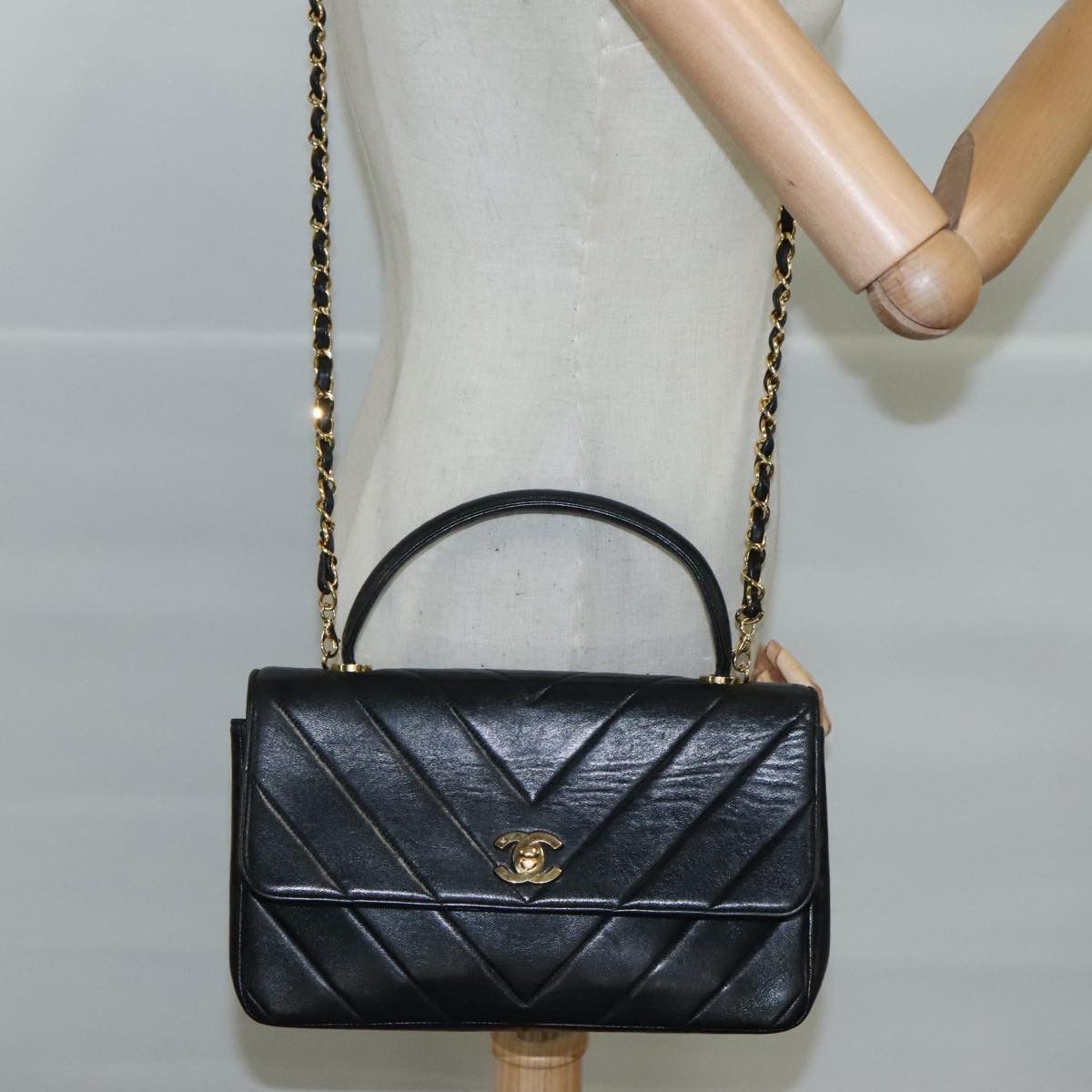 Chanel Coco Handle Black Leather Handbag (Pre-Owned) Size ONE SIZE - 14 Thumbnail