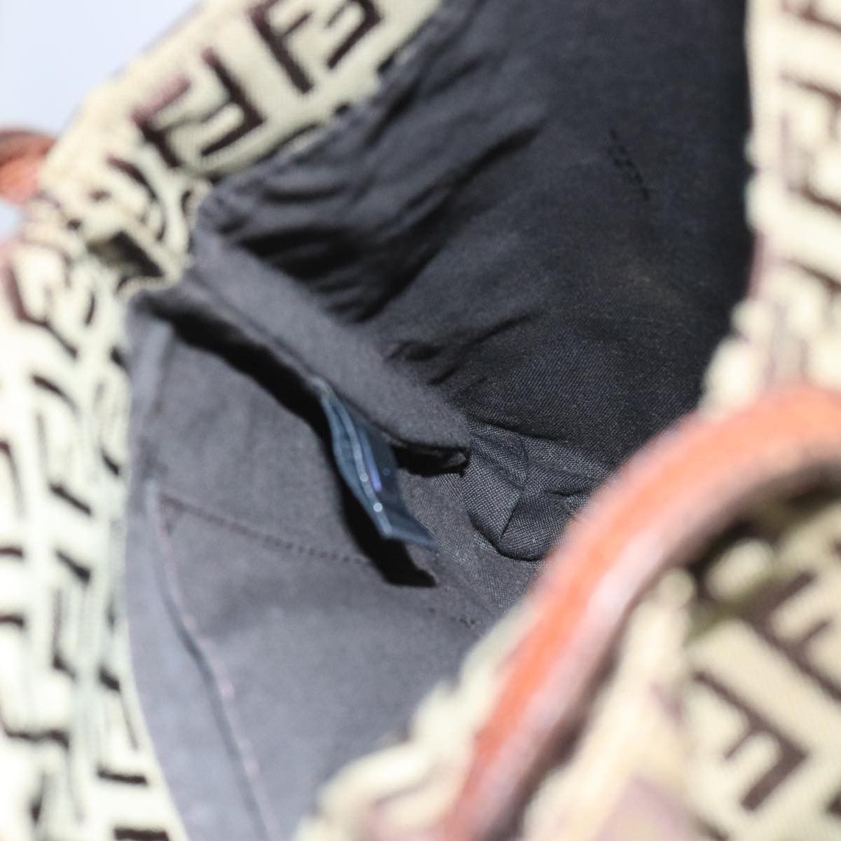 Fendi Zucchino Brown Canvas Shoulder Bag (Pre-Owned) Size ONE SIZE - 19 Thumbnail