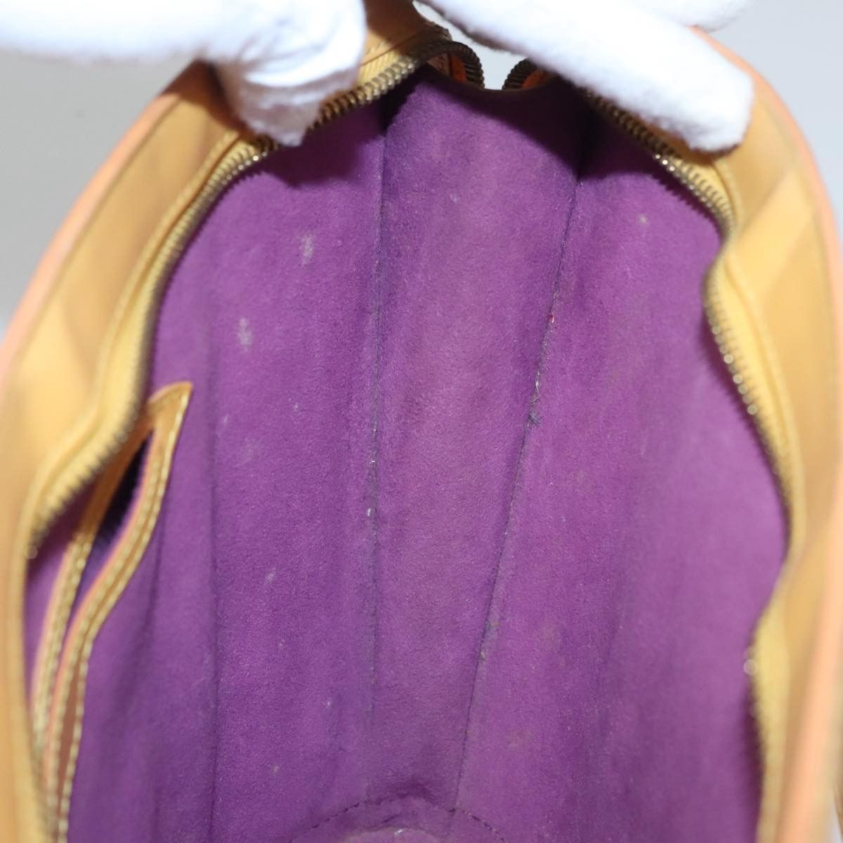 Louis Vuitton Saint Jacques Yellow Leather Handbag (Pre-Owned) Size ONE SIZE - 13 Thumbnail