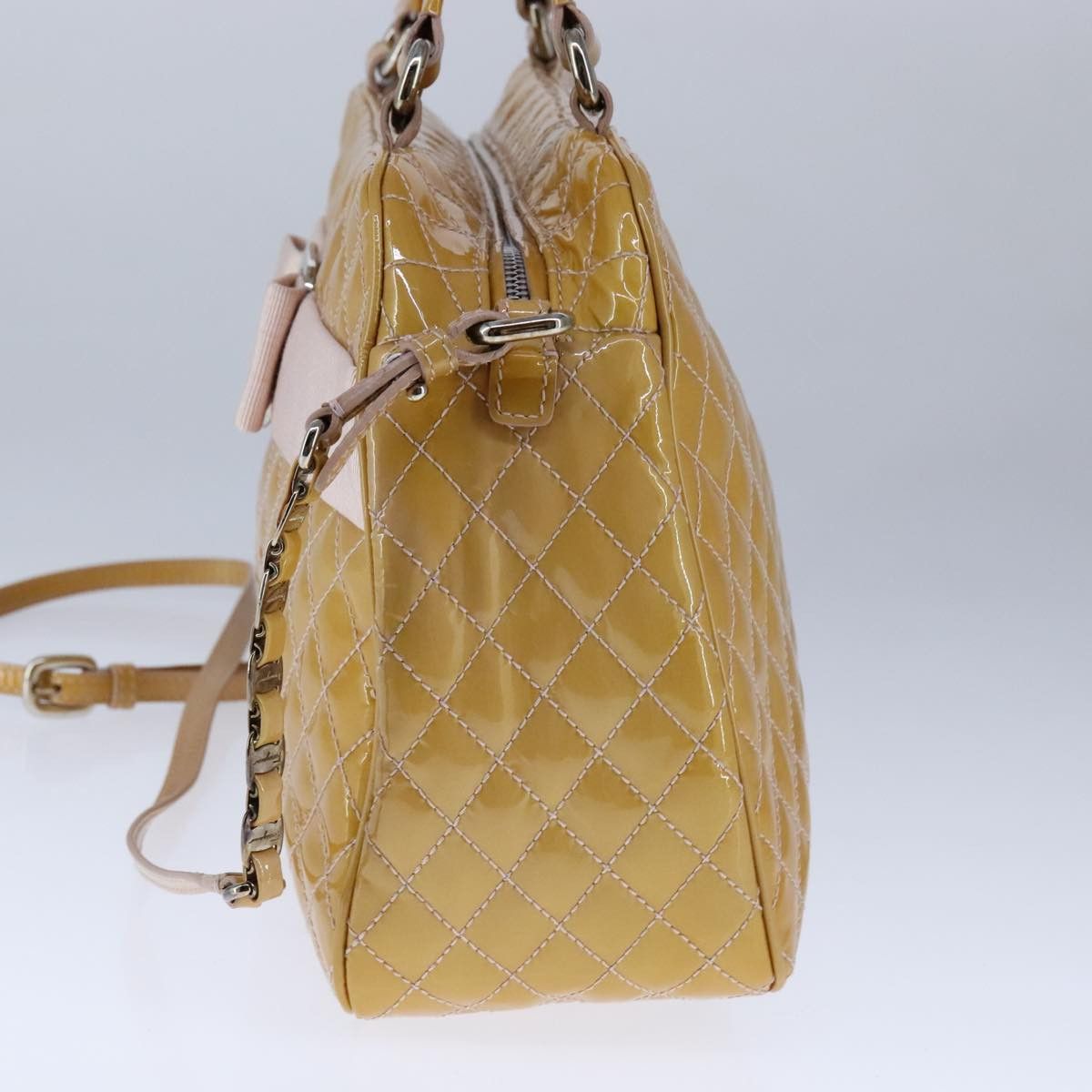 Salvatore Ferragamo Vara Yellow Patent Leather Handbag (Pre-Owned) Size ONE SIZE - 4 Thumbnail