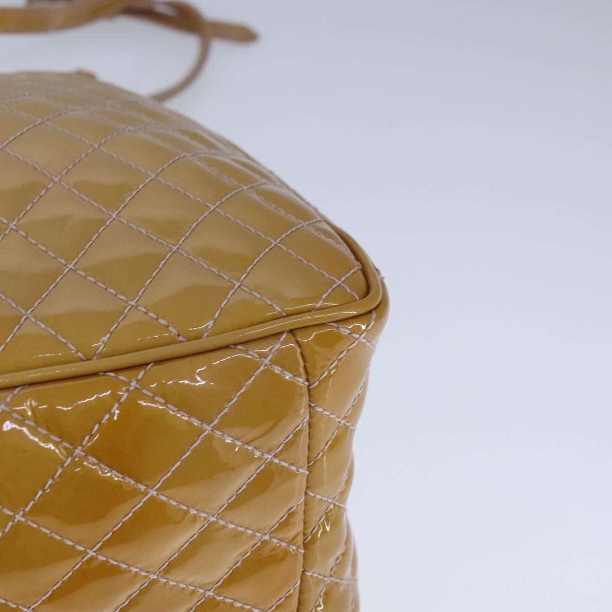 Salvatore Ferragamo Vara Yellow Patent Leather Handbag (Pre-Owned) Size ONE SIZE - 9 Thumbnail