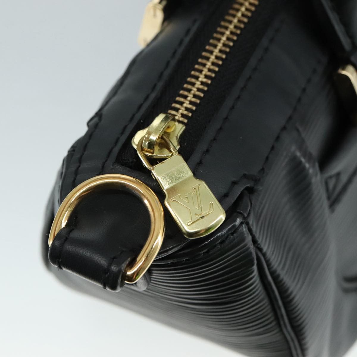 Louis Vuitton Danura Black Leather Handbag (Pre-Owned) Size ONE SIZE - 13 Thumbnail