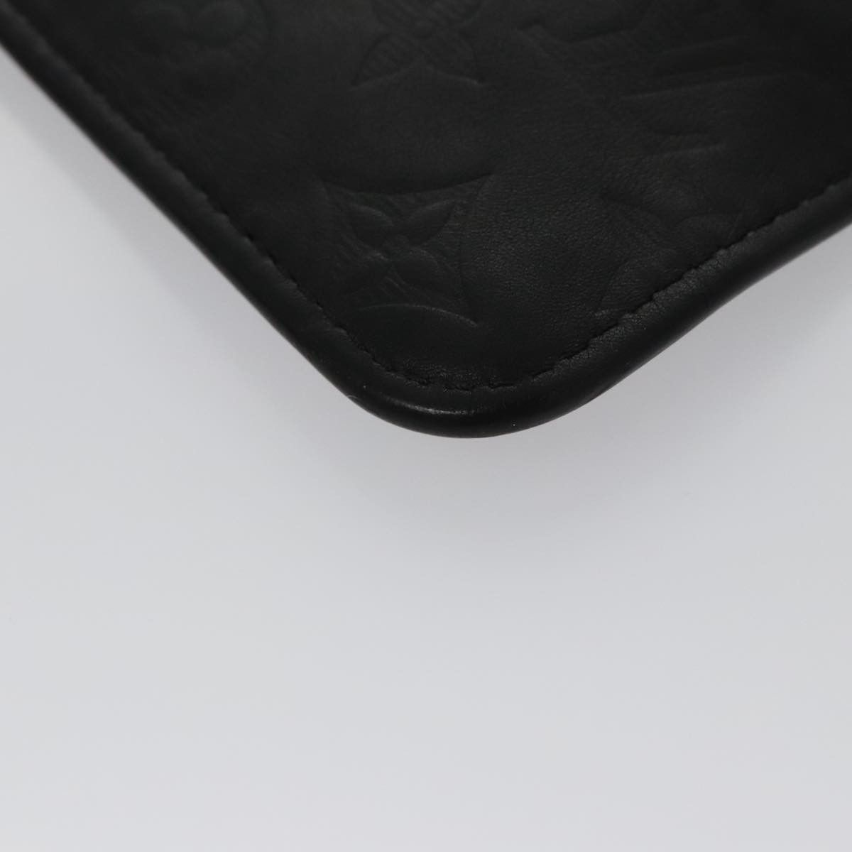 Louis Vuitton Black Leather Clutch Bag (Pre-Owned) Size ONE SIZE - 8 Thumbnail