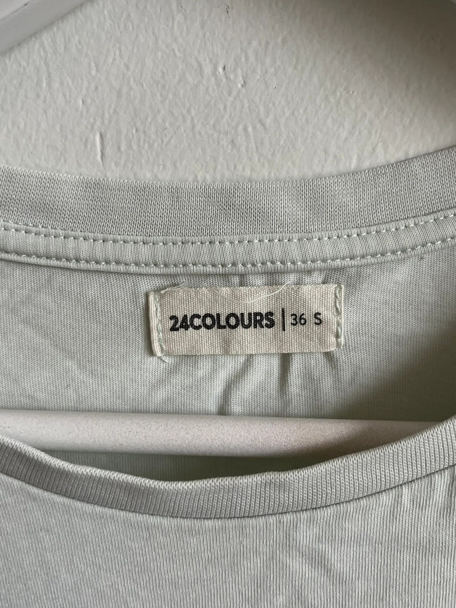 Colours 24 colours Short Sleeve T-shirt Size S / US 4 / IT 40 - 2 Thumbnail