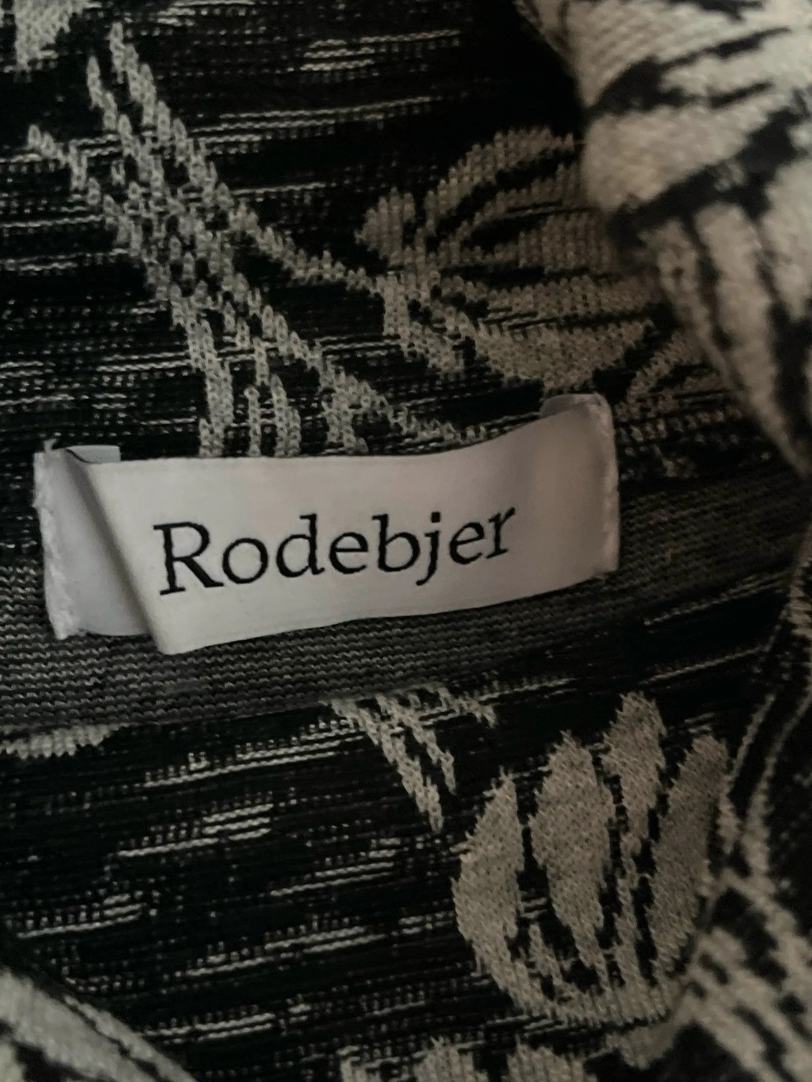 Rodebjer Rodebjer Shark Dress Size M / US 6-8 / IT 42-44 - 2 Thumbnail