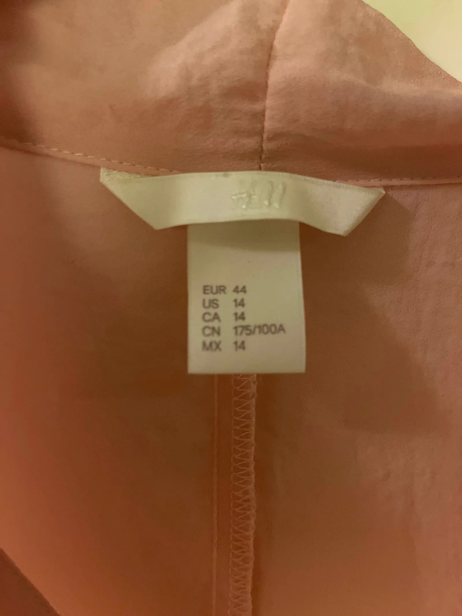 H&M H&M Blouse Size L / US 10 / IT 46 - 2 Thumbnail
