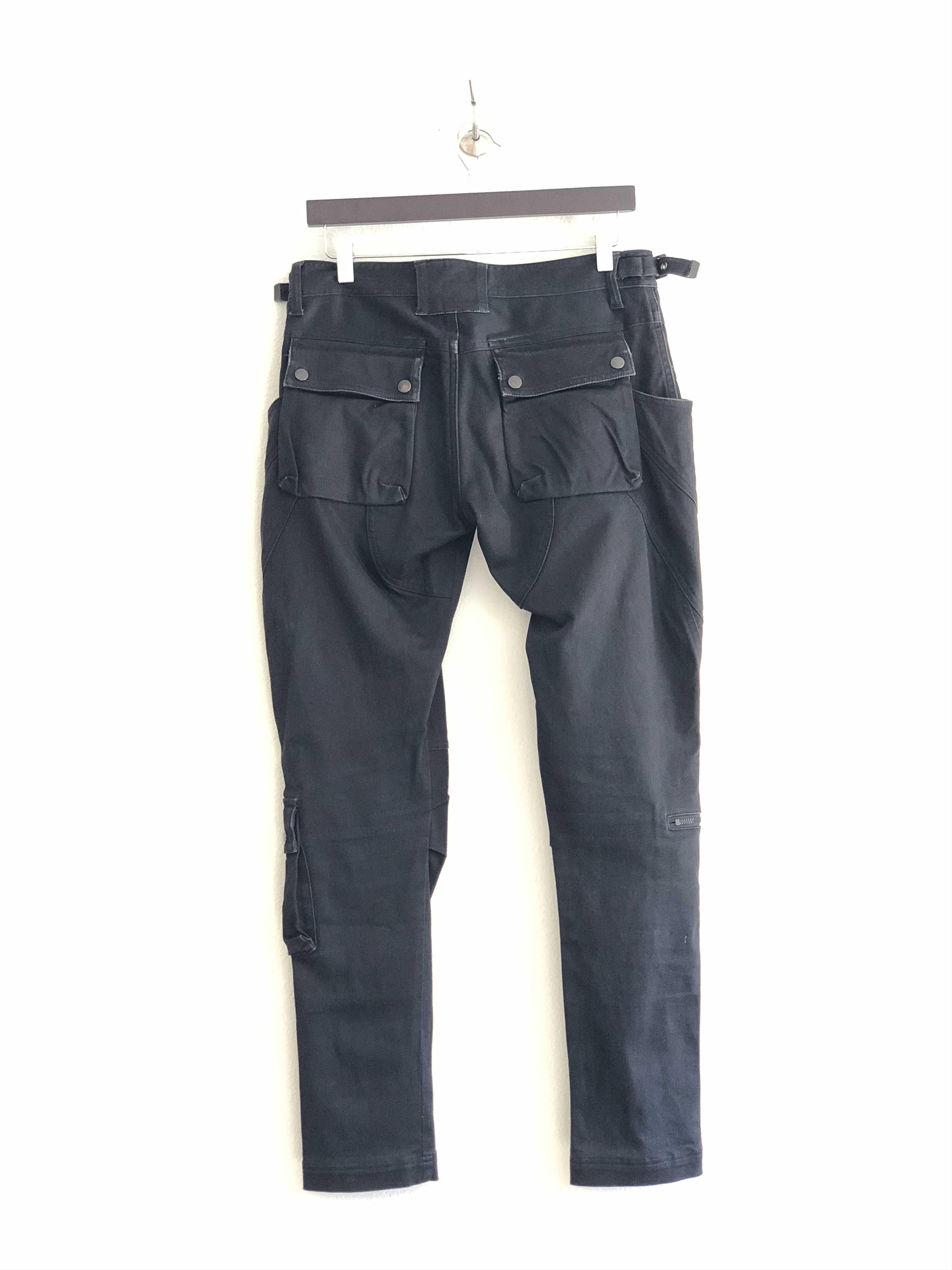 Undercover A/W09 "EARMUFF MANIAC" BLACK CARGO PANTS, SIZE 3 Size US 30 / EU 46 - 2 Thumbnail
