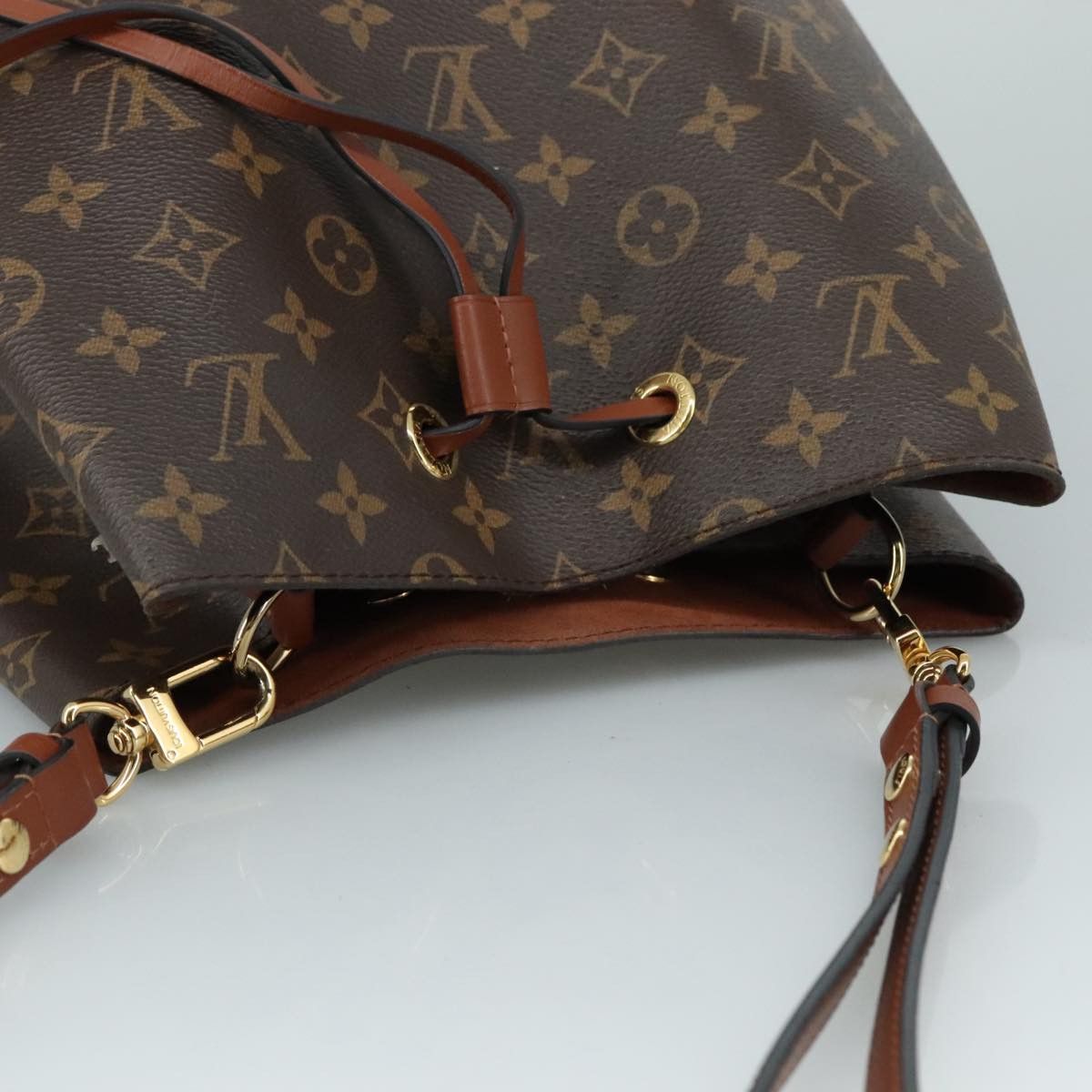 Louis Vuitton Néonoé Brown Canvas Shoulder Bag (Pre-Owned) Size ONE SIZE - 17 Thumbnail