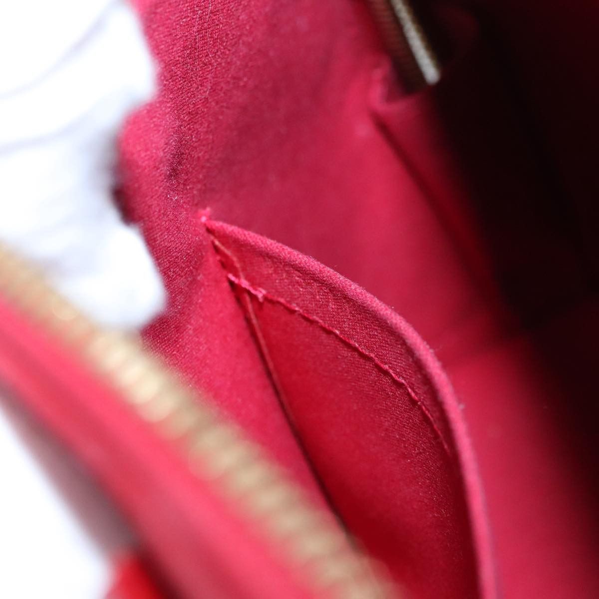 Louis Vuitton Alma Red Patent Leather Handbag (Pre-Owned) Size ONE SIZE - 14 Thumbnail