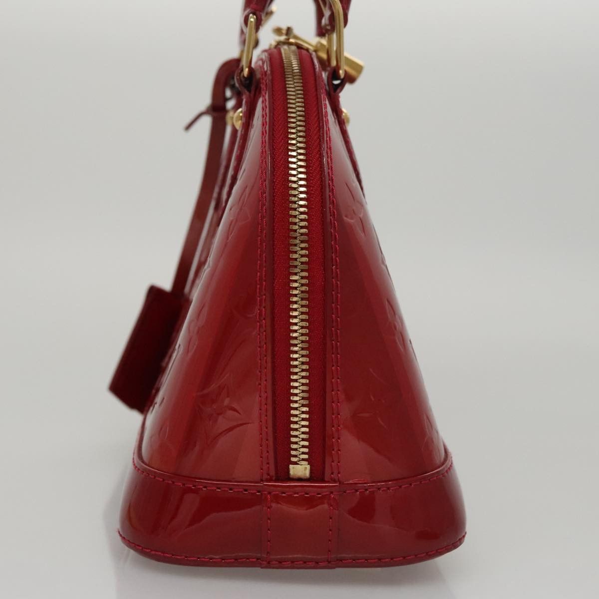 Louis Vuitton Alma Red Patent Leather Handbag (Pre-Owned) Size ONE SIZE - 3 Thumbnail