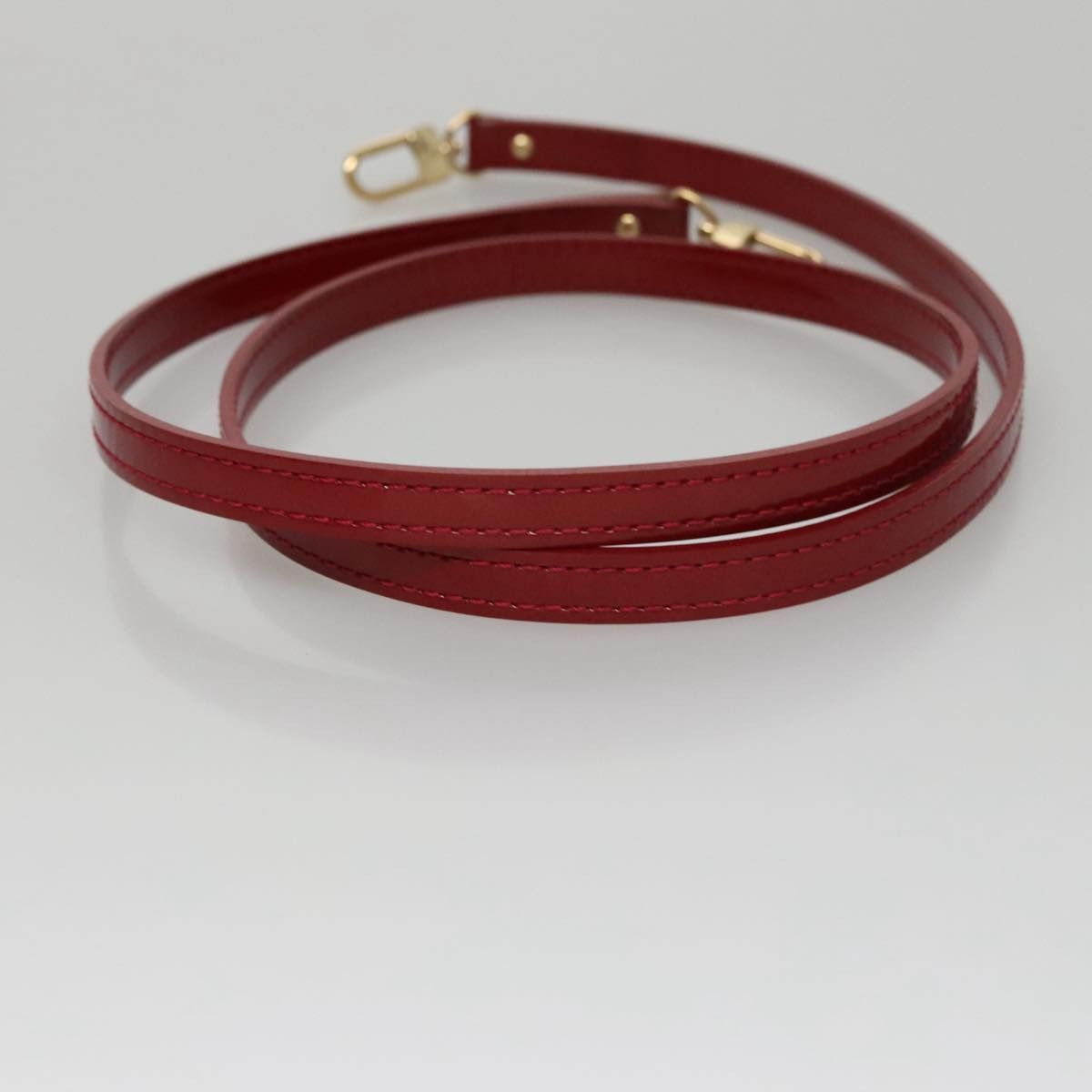 Louis Vuitton Alma Red Patent Leather Handbag (Pre-Owned) Size ONE SIZE - 17 Thumbnail