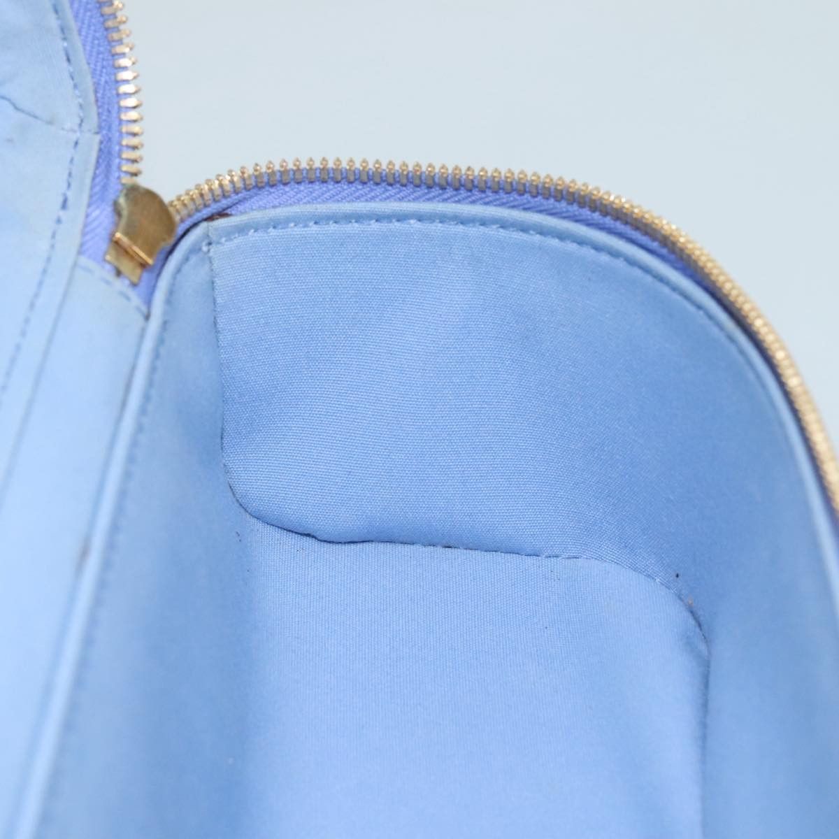Louis Vuitton Sullivan Blue Patent Leather Handbag (Pre-Owned) Size ONE SIZE - 20 Thumbnail