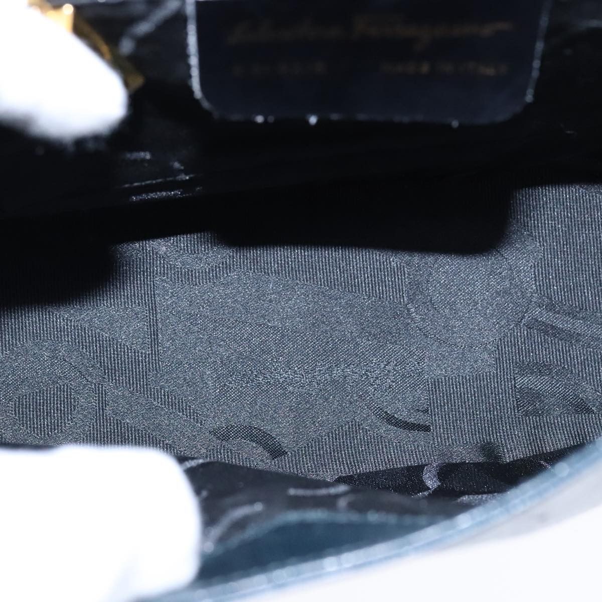Salvatore Ferragamo Navy Leather Handbag (Pre-Owned) Size ONE SIZE - 12 Thumbnail