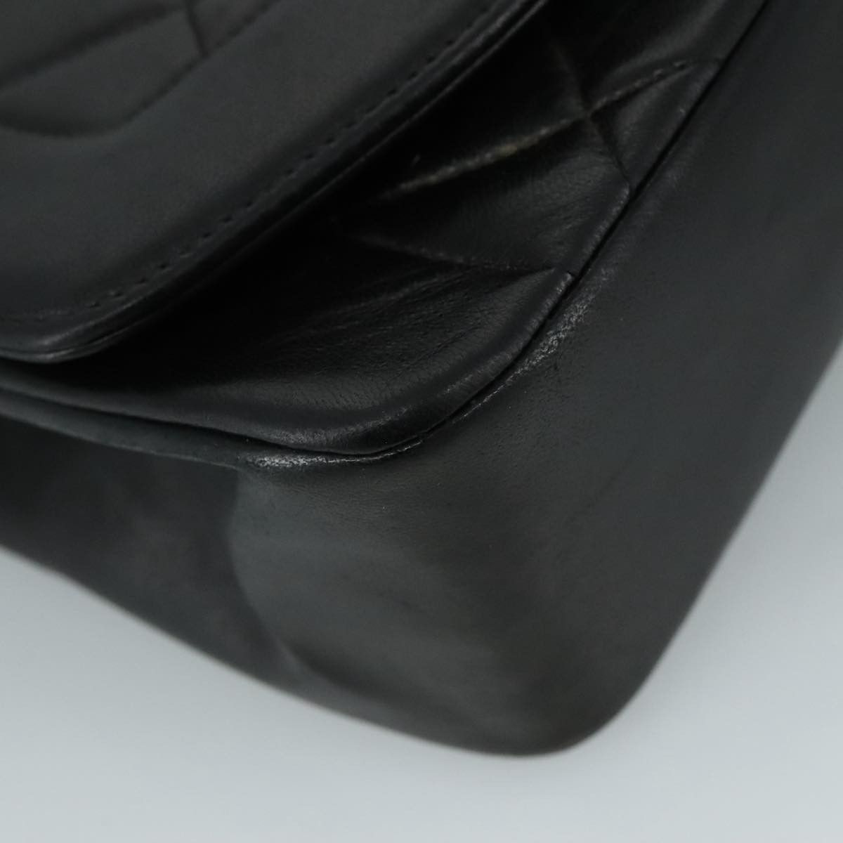Chanel Diana Black Leather Shoulder Bag (Pre-Owned) Size ONE SIZE - 5 Thumbnail