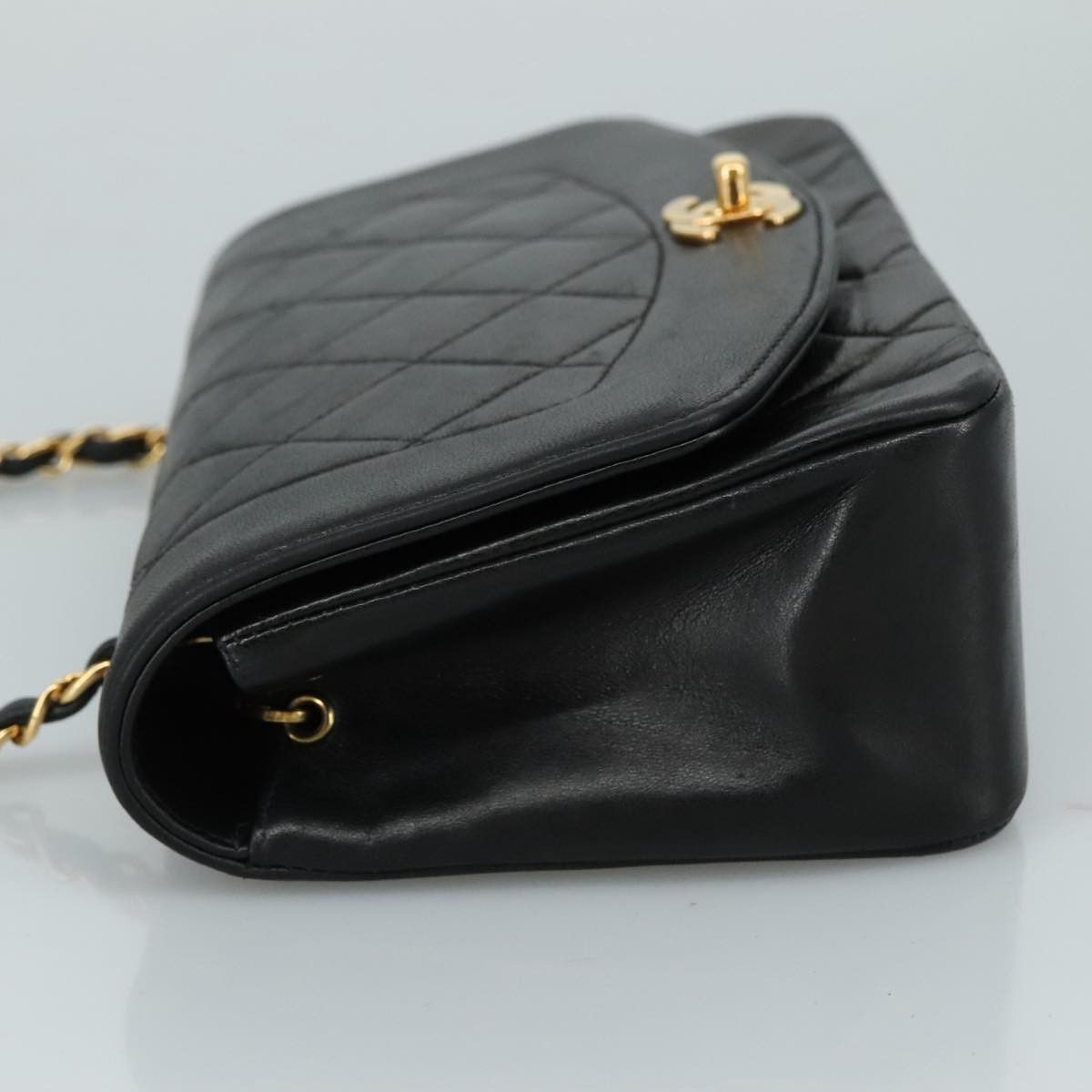 Chanel Diana Black Leather Shoulder Bag (Pre-Owned) Size ONE SIZE - 16 Thumbnail