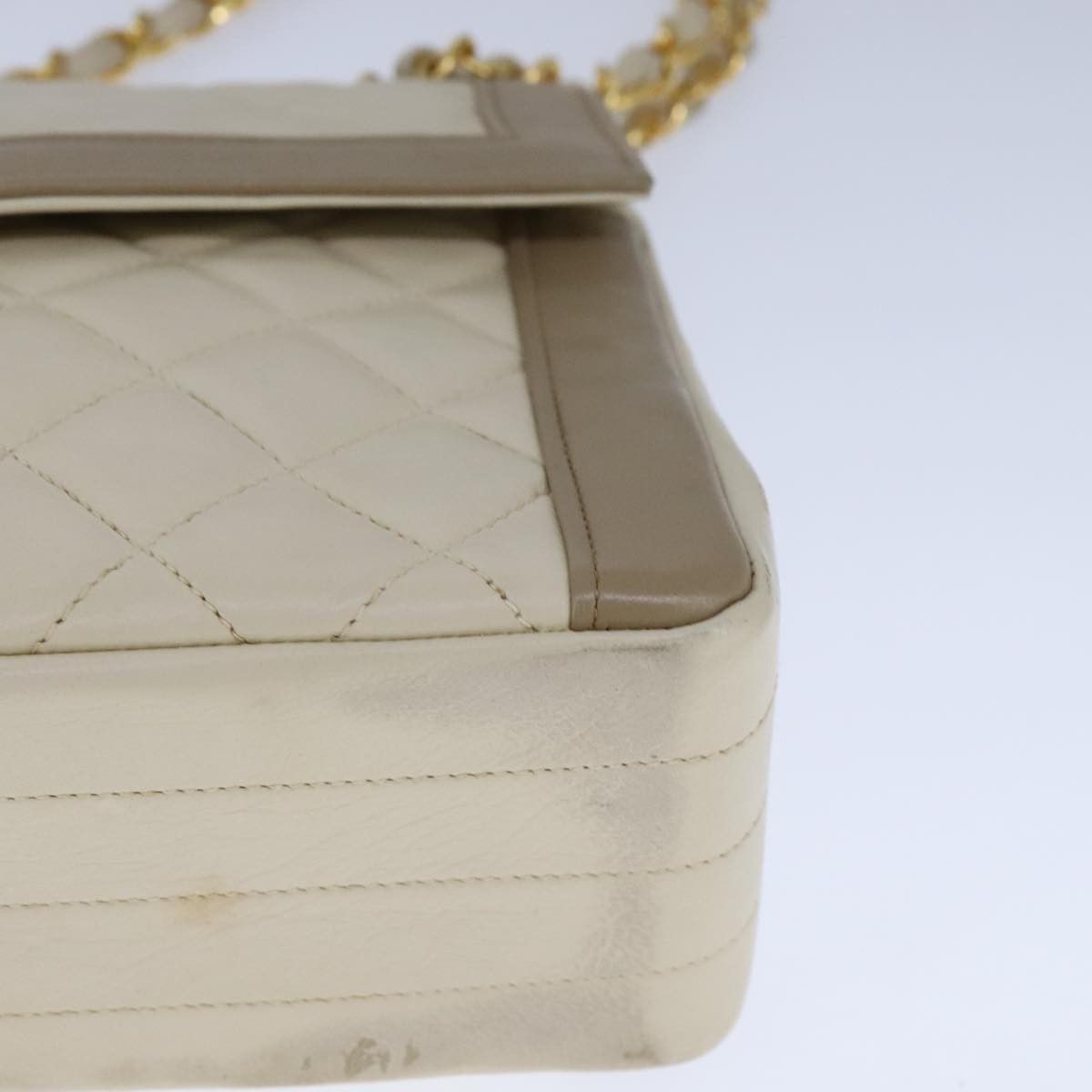 Chanel Single Flap Beige Leather Shoulder Bag (Pre-Owned) Size ONE SIZE - 7 Thumbnail