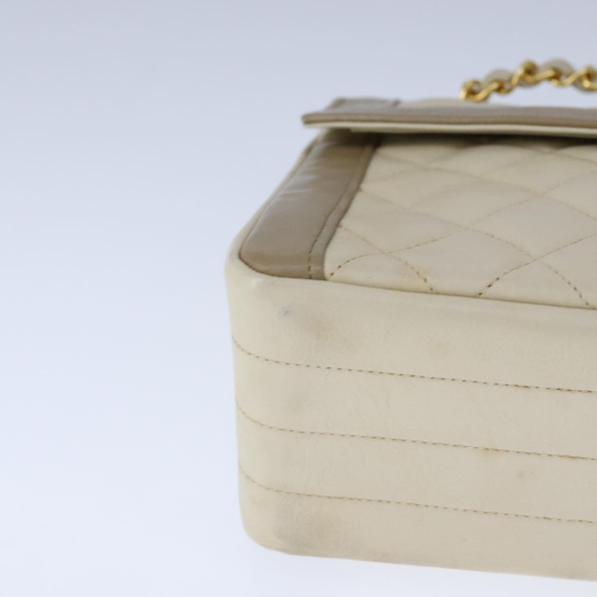 Chanel Single Flap Beige Leather Shoulder Bag (Pre-Owned) Size ONE SIZE - 18 Thumbnail