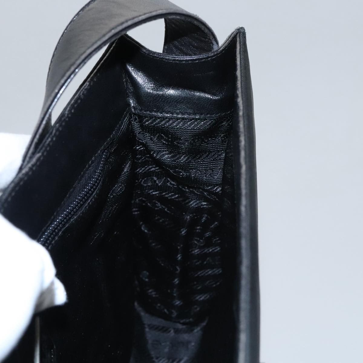 Prada Tessuto Black Synthetic Shoulder Bag (Pre-Owned) Size ONE SIZE - 19 Thumbnail