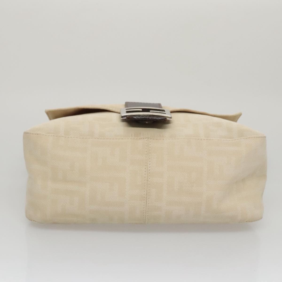 Fendi Mamma Baguette Beige Canvas Shoulder Bag (Pre-Owned) Size ONE SIZE - 5 Thumbnail