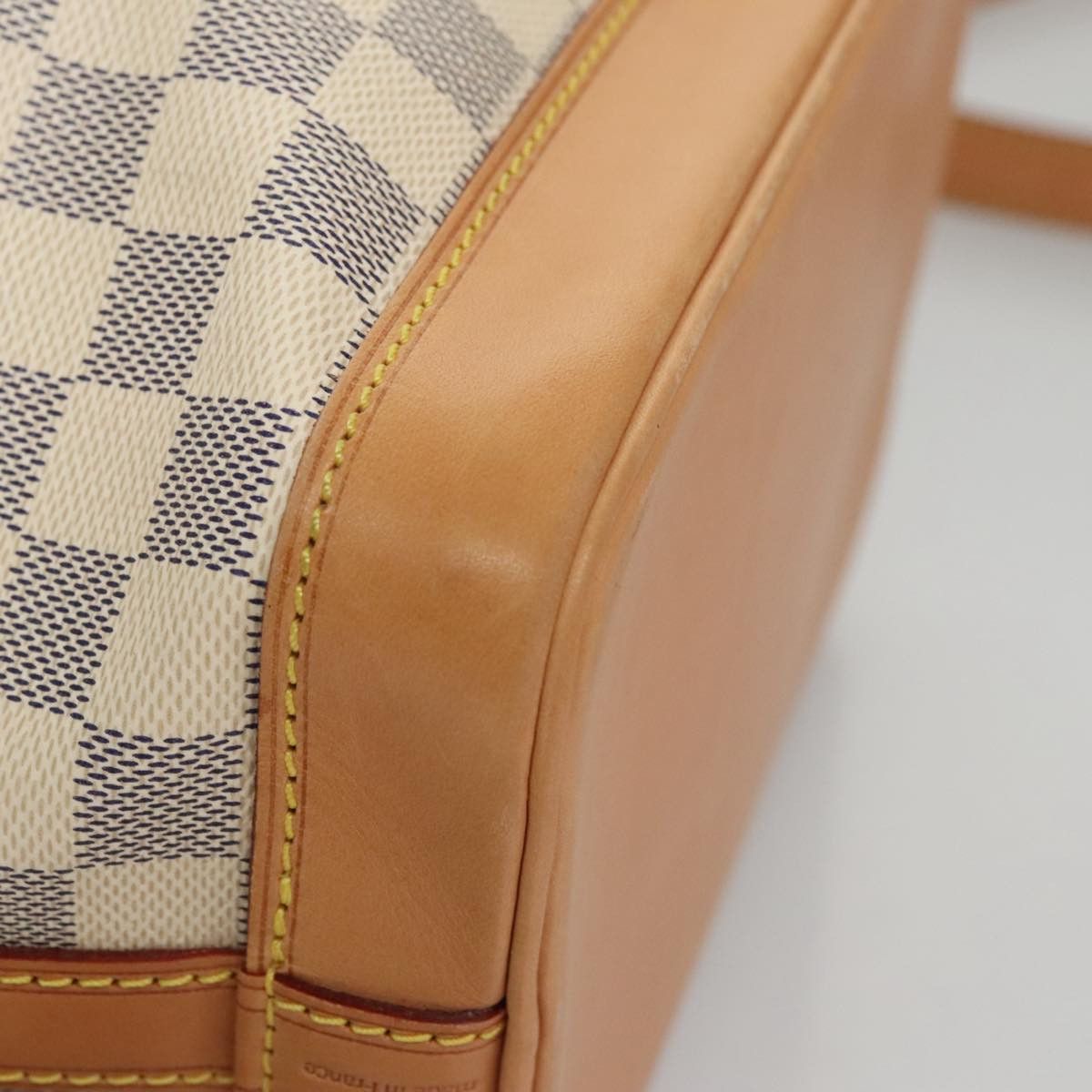 Louis Vuitton Noé Bb White Canvas Shoulder Bag (Pre-Owned) Size ONE SIZE - 8 Thumbnail