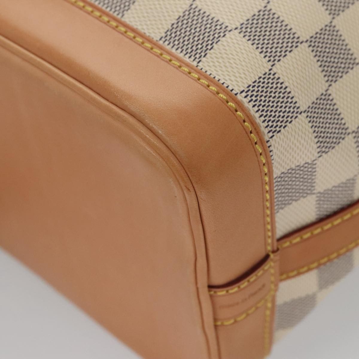 Louis Vuitton Noé Bb White Canvas Shoulder Bag (Pre-Owned) Size ONE SIZE - 7 Thumbnail