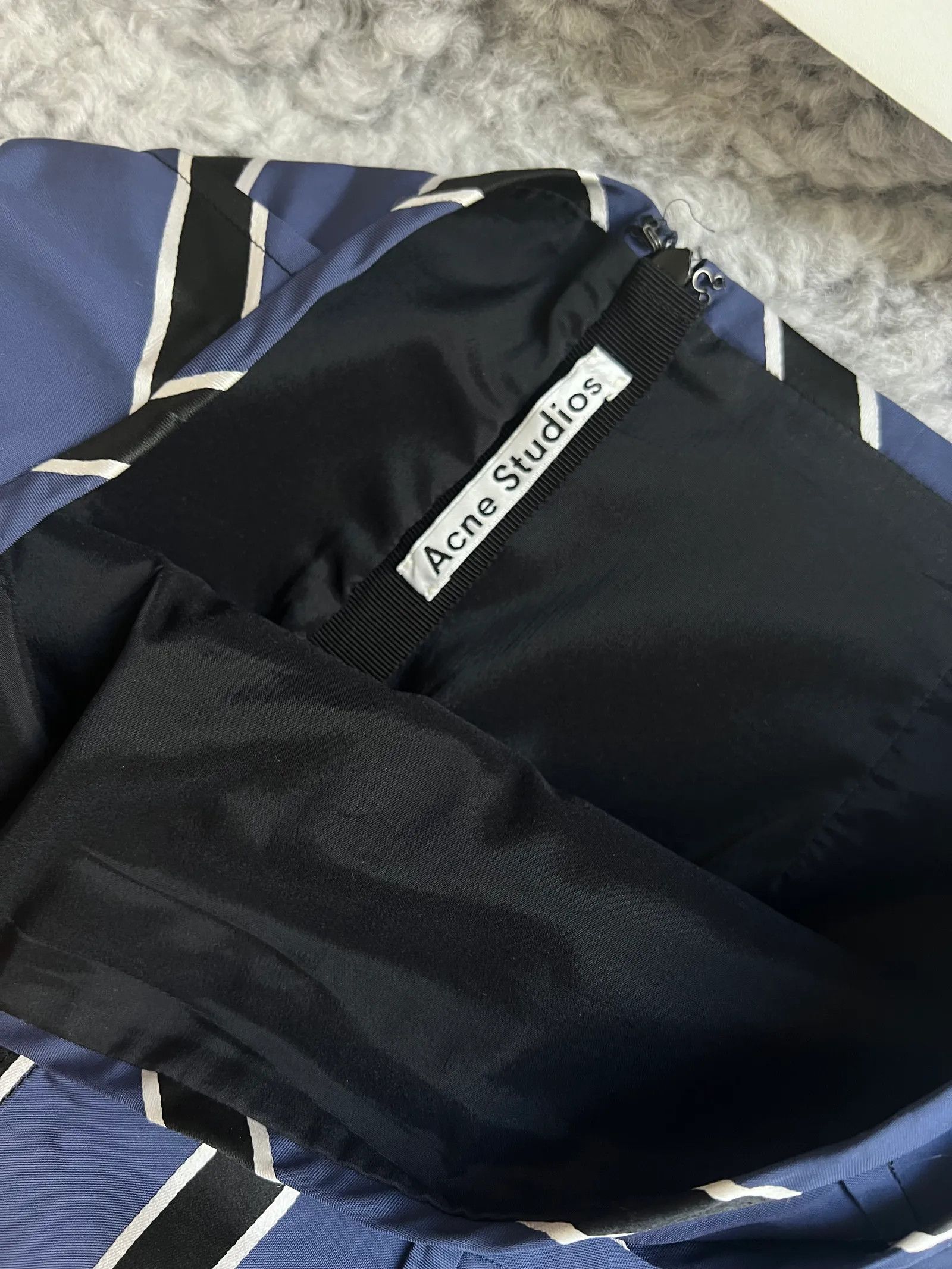 Acne Studios Acne Studios KARLOTTA Skirt Size 26" / US 2 / IT 38 - 4 Thumbnail
