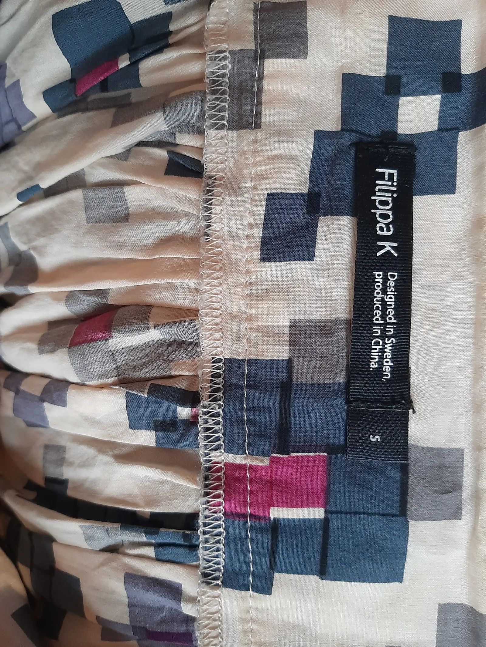 Filippa K Filippa K Skirt Size 27" / US 4 / IT 40 - 2 Thumbnail