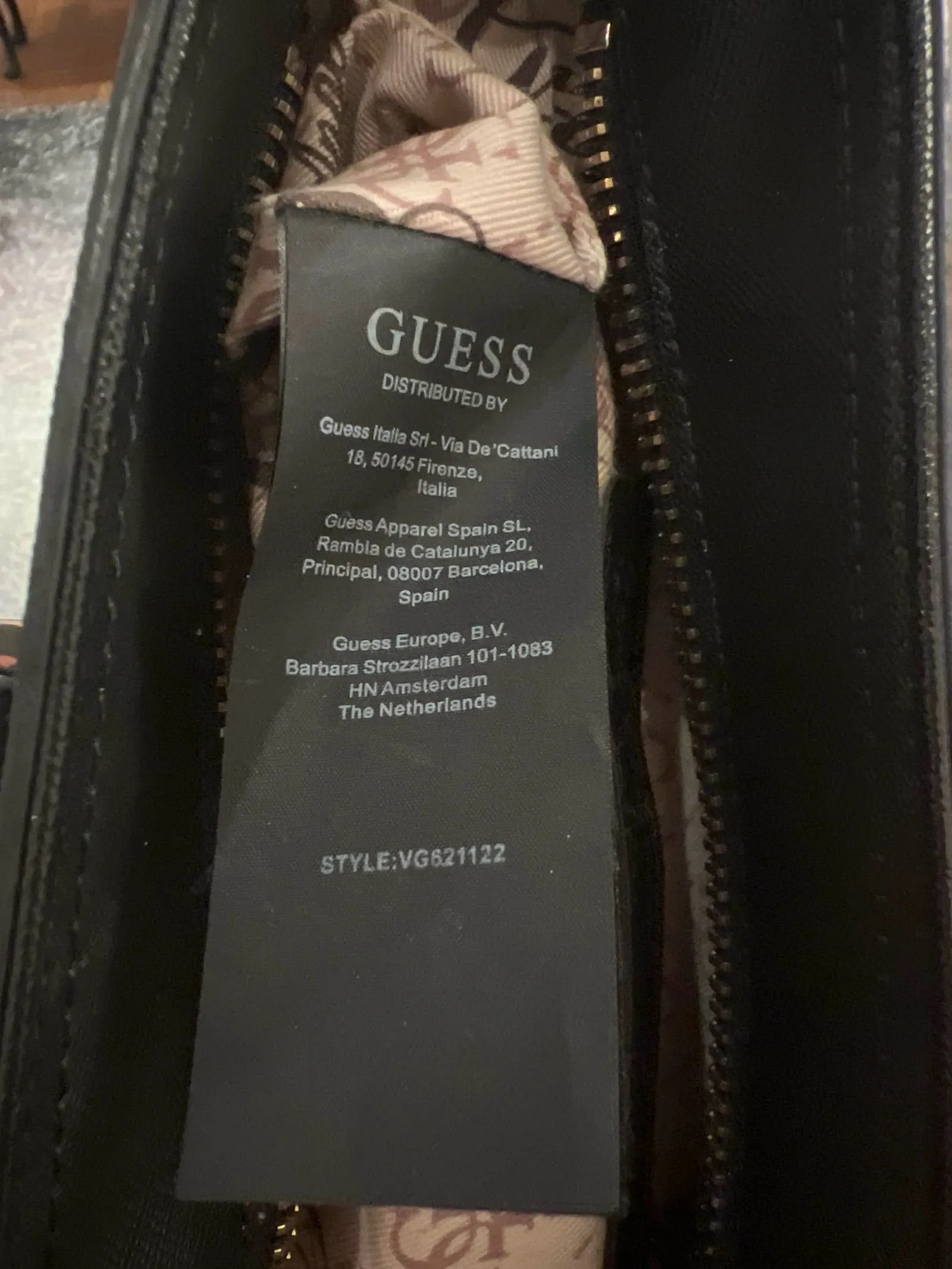 Guess Guess Bucket Bag Size ONE SIZE - 2 Thumbnail