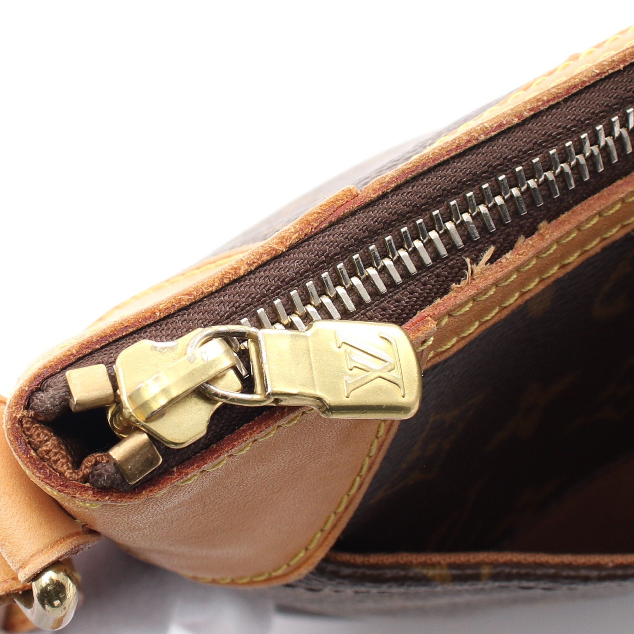 Louis Vuitton Louis Vuitton Odeon Pm Monogram Shoulder Bag Leather Brown Size ONE SIZE - 8 Thumbnail