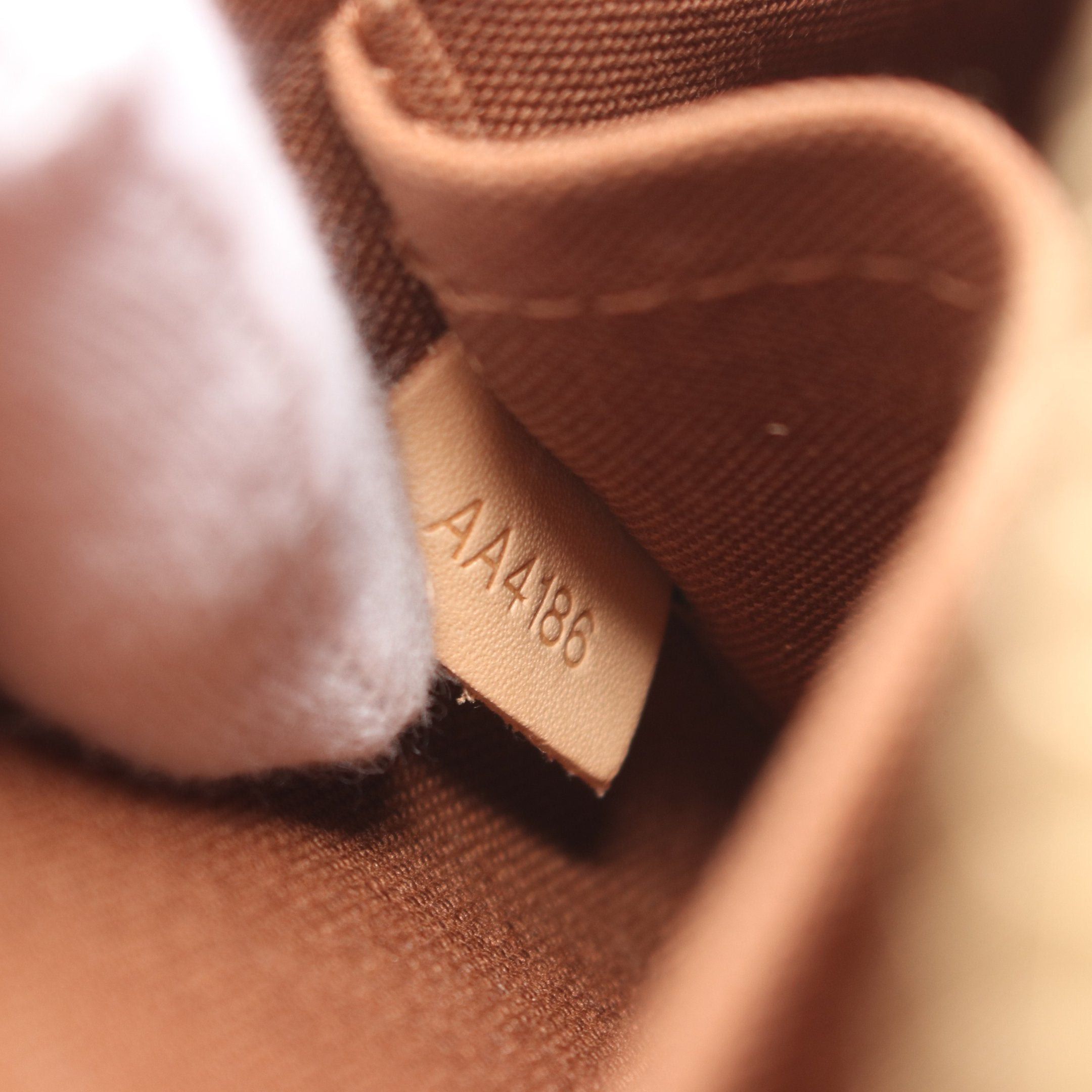 Louis Vuitton Louis Vuitton Alma Bb Monogram Handbag Leather Brown Size ONE SIZE - 5 Thumbnail
