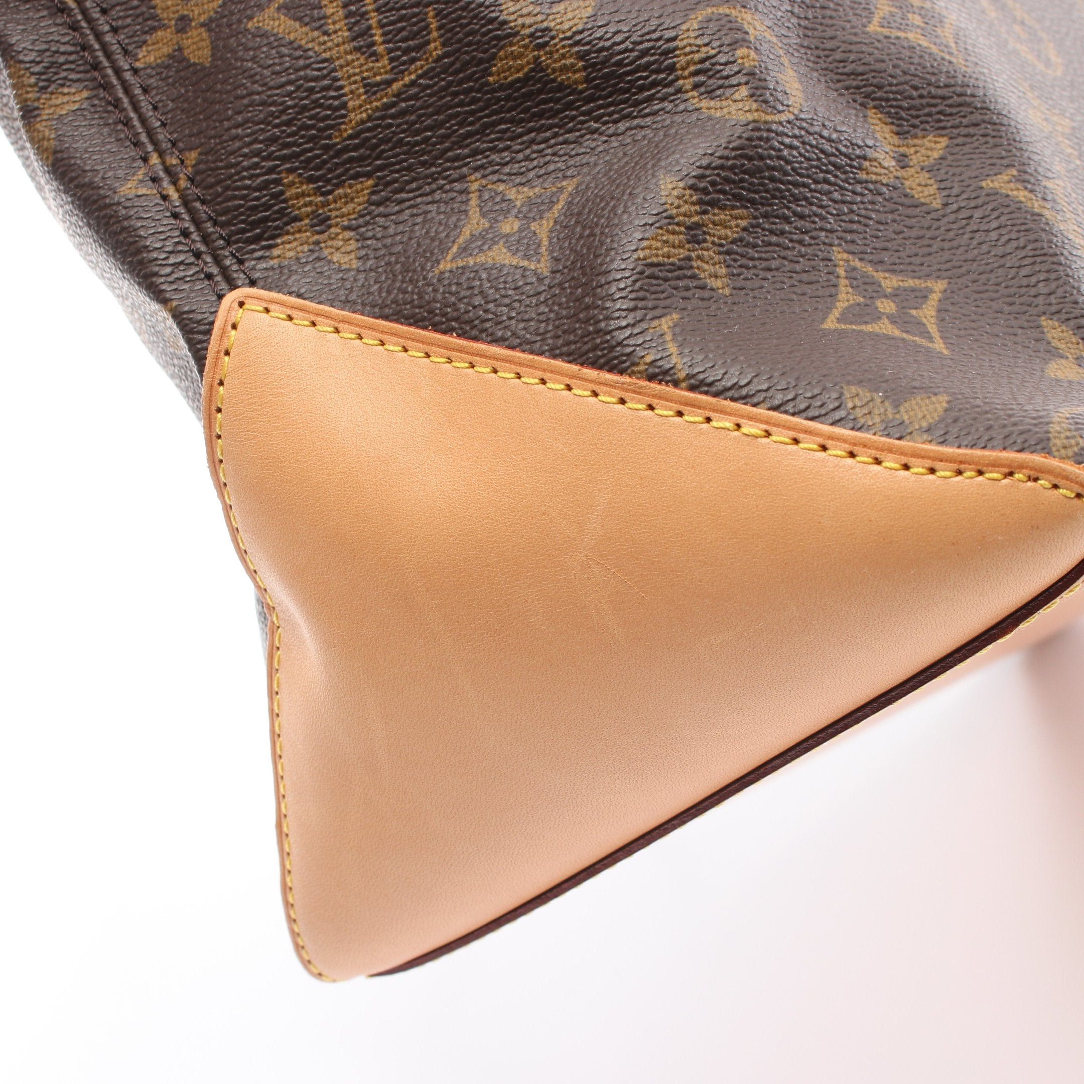 Louis Vuitton Louis Vuitton Kabamezo Monogram Shoulder Bag Tote Leather Brown Size ONE SIZE - 8 Thumbnail