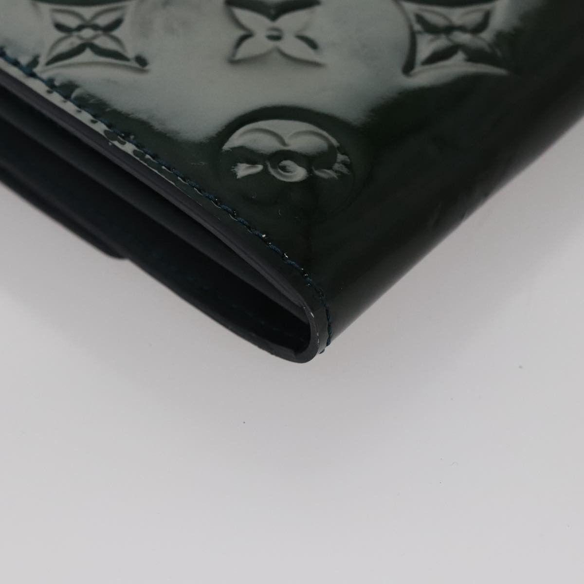 Louis Vuitton Portefeuille Sarah Green Patent Leather Wallet (Pre-Owned) Size ONE SIZE - 9 Thumbnail