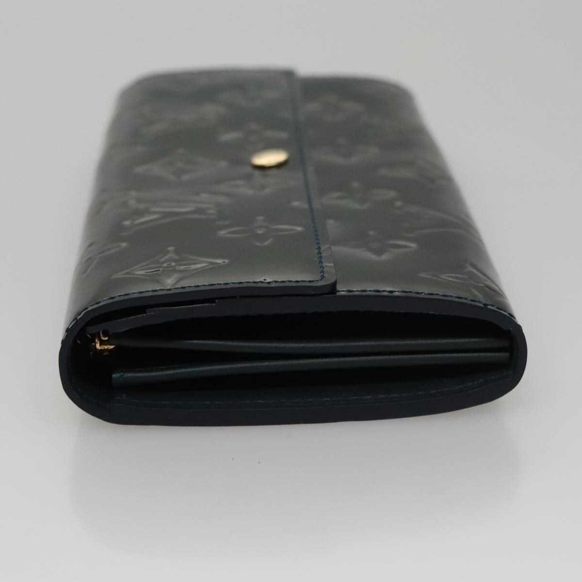 Louis Vuitton Portefeuille Sarah Green Patent Leather Wallet (Pre-Owned) Size ONE SIZE - 4 Thumbnail
