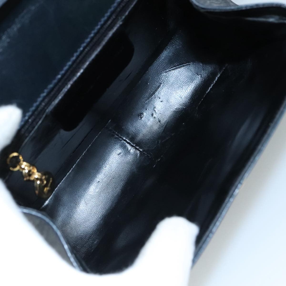 Salvatore Ferragamo Black Leather Handbag (Pre-Owned) Size ONE SIZE - 11 Thumbnail