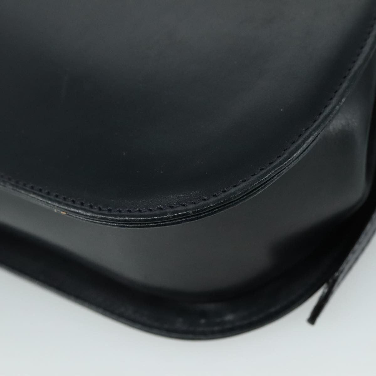 Salvatore Ferragamo Black Leather Handbag (Pre-Owned) Size ONE SIZE - 9 Thumbnail