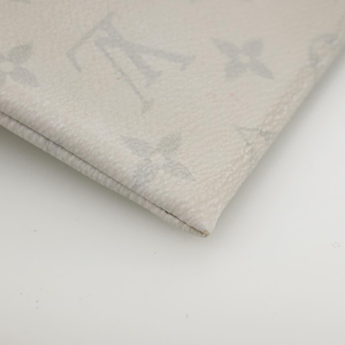 Louis Vuitton Discovery Grey Canvas Clutch Bag (Pre-Owned) Size ONE SIZE - 8 Thumbnail