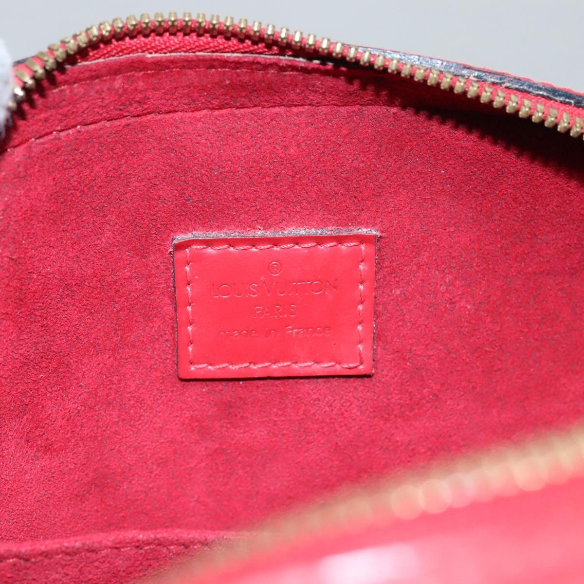Louis Vuitton Jasmine Red Leather Handbag (Pre-Owned) Size ONE SIZE - 15 Thumbnail