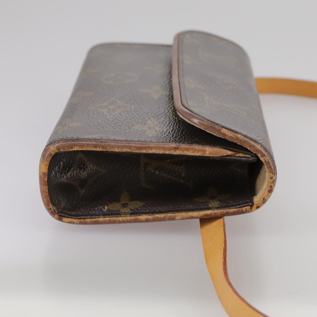 Louis Vuitton Florentine Brown Canvas Clutch Bag (Pre-Owned) Size ONE SIZE - 3 Thumbnail