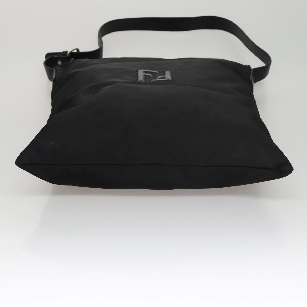 Fendi Ff Black Synthetic Shoulder Bag (Pre-Owned) Size ONE SIZE - 18 Thumbnail