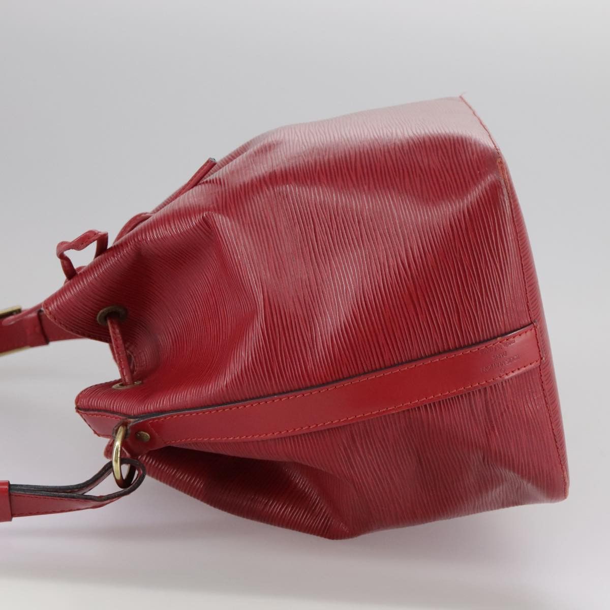Louis Vuitton Petit Noé Red Leather Shoulder Bag (Pre-Owned) Size ONE SIZE - 3 Thumbnail