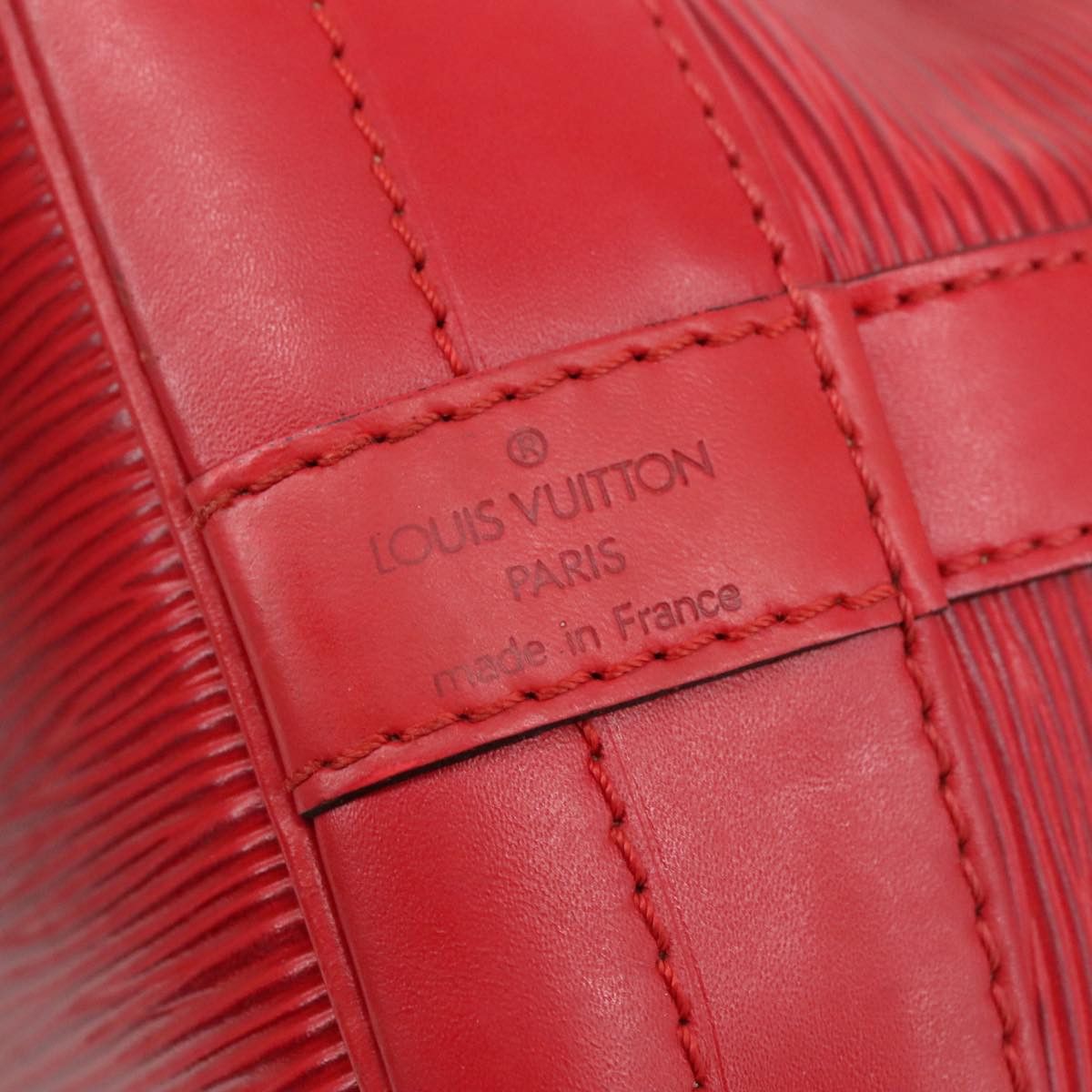 Louis Vuitton Noé Red Leather Shoulder Bag (Pre-Owned) Size ONE SIZE - 16 Thumbnail
