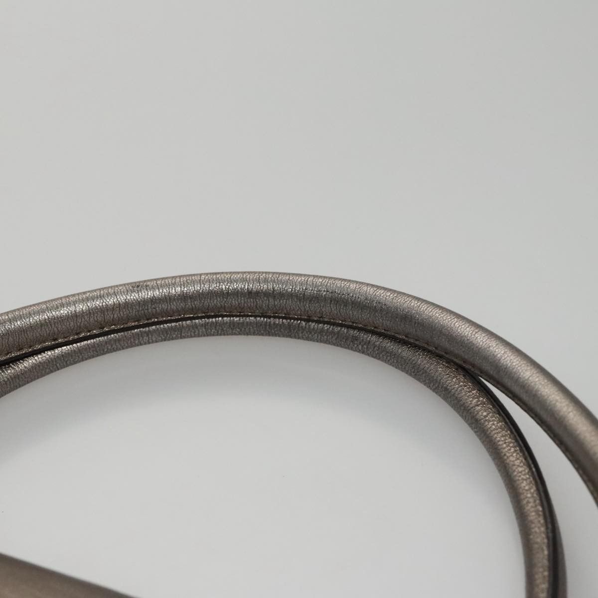 Salvatore Ferragamo Gancini Silver Leather Handbag (Pre-Owned) Size ONE SIZE - 11 Thumbnail