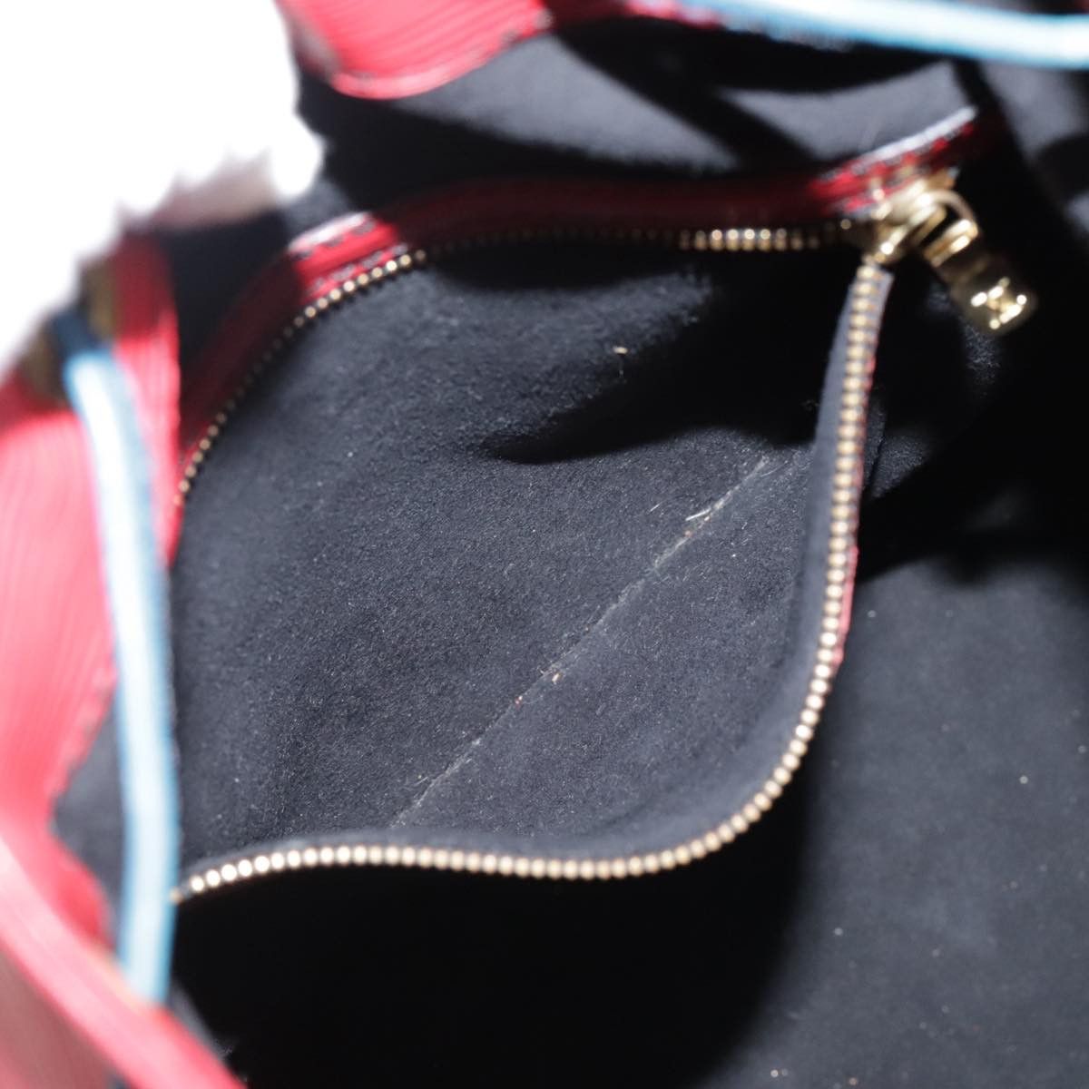 Louis Vuitton Noe Red Leather Shoulder Bag (Pre-Owned) Size ONE SIZE - 12 Thumbnail