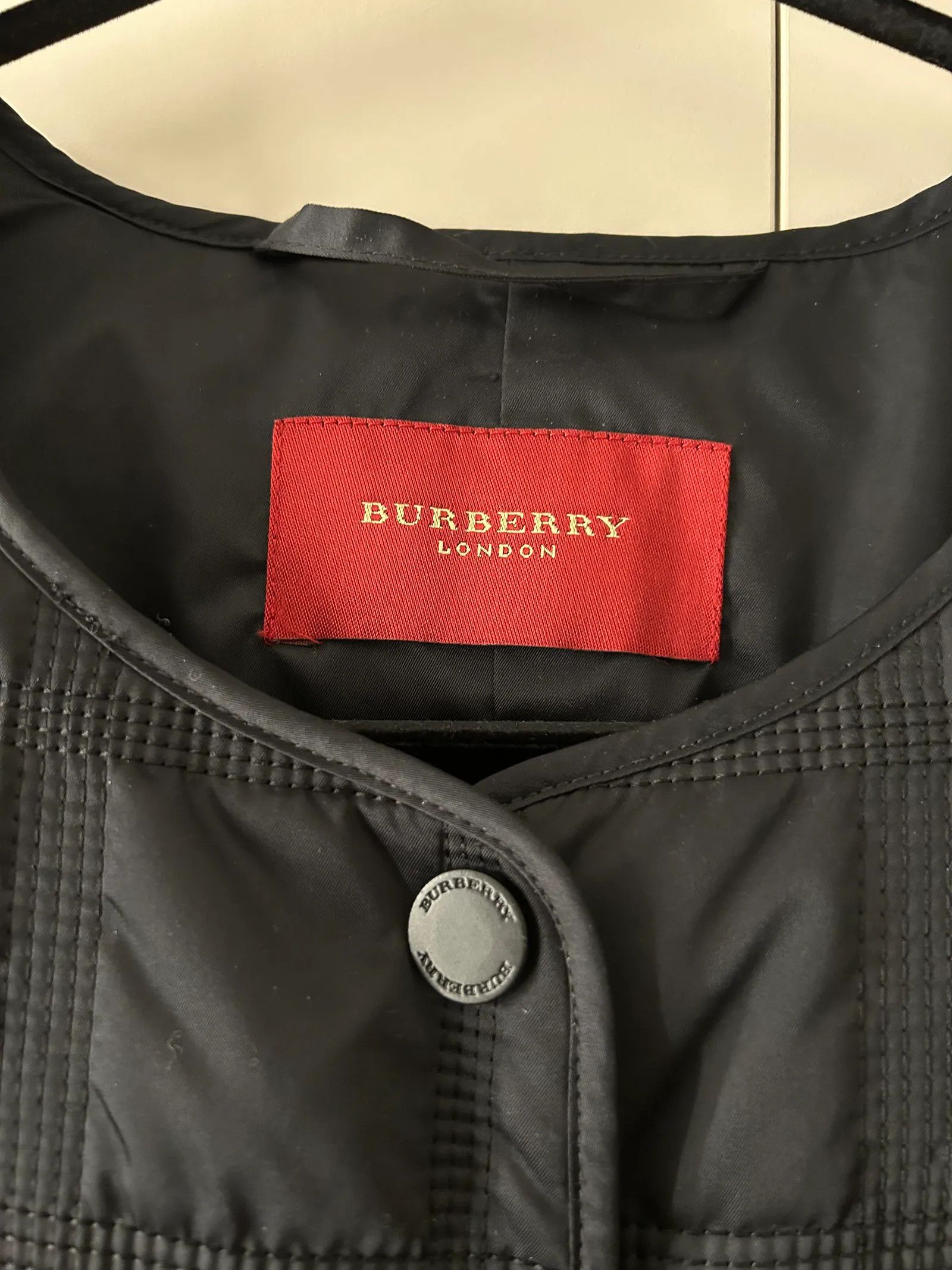Burberry Burberry Vest Size M / US 6-8 / IT 42-44 - 2 Thumbnail